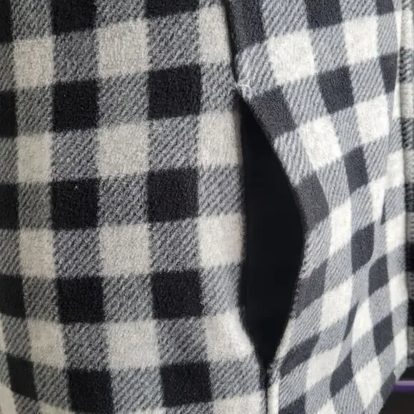 Cuddl Duds Womens Cozy Comfort Black Plaid Fleece Full Zip Thermal Layer Vest✨️M - Picture 9 of 11